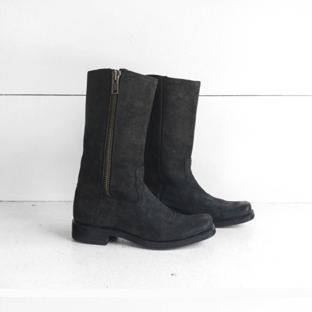 FRYE Heath Outside Zip Suede Boots